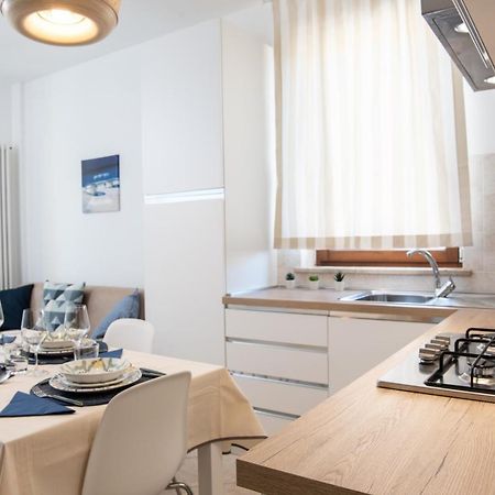 La Perla Blu Apartment ปอร์โต ซันเตลปีดิโอ ภายนอก รูปภาพ