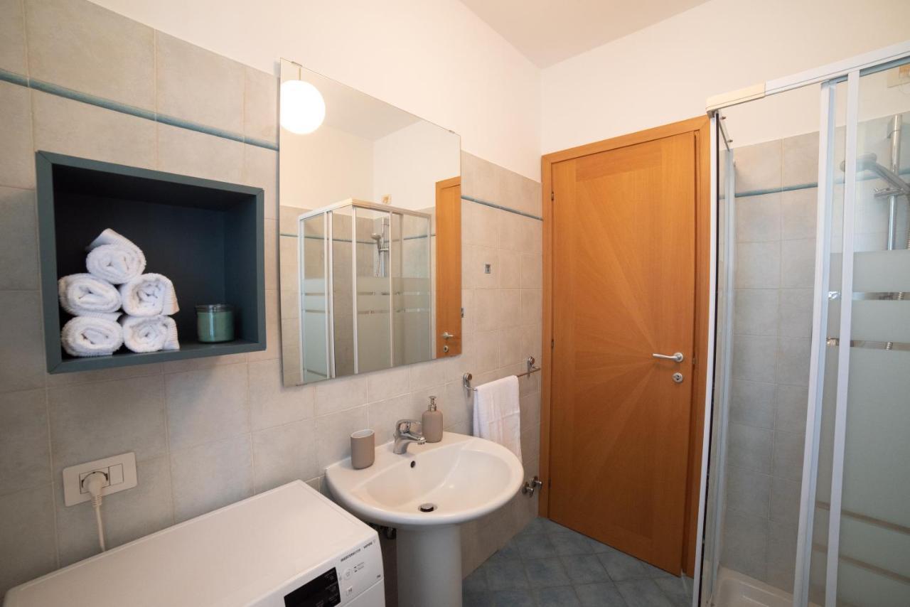 La Perla Blu Apartment ปอร์โต ซันเตลปีดิโอ ภายนอก รูปภาพ