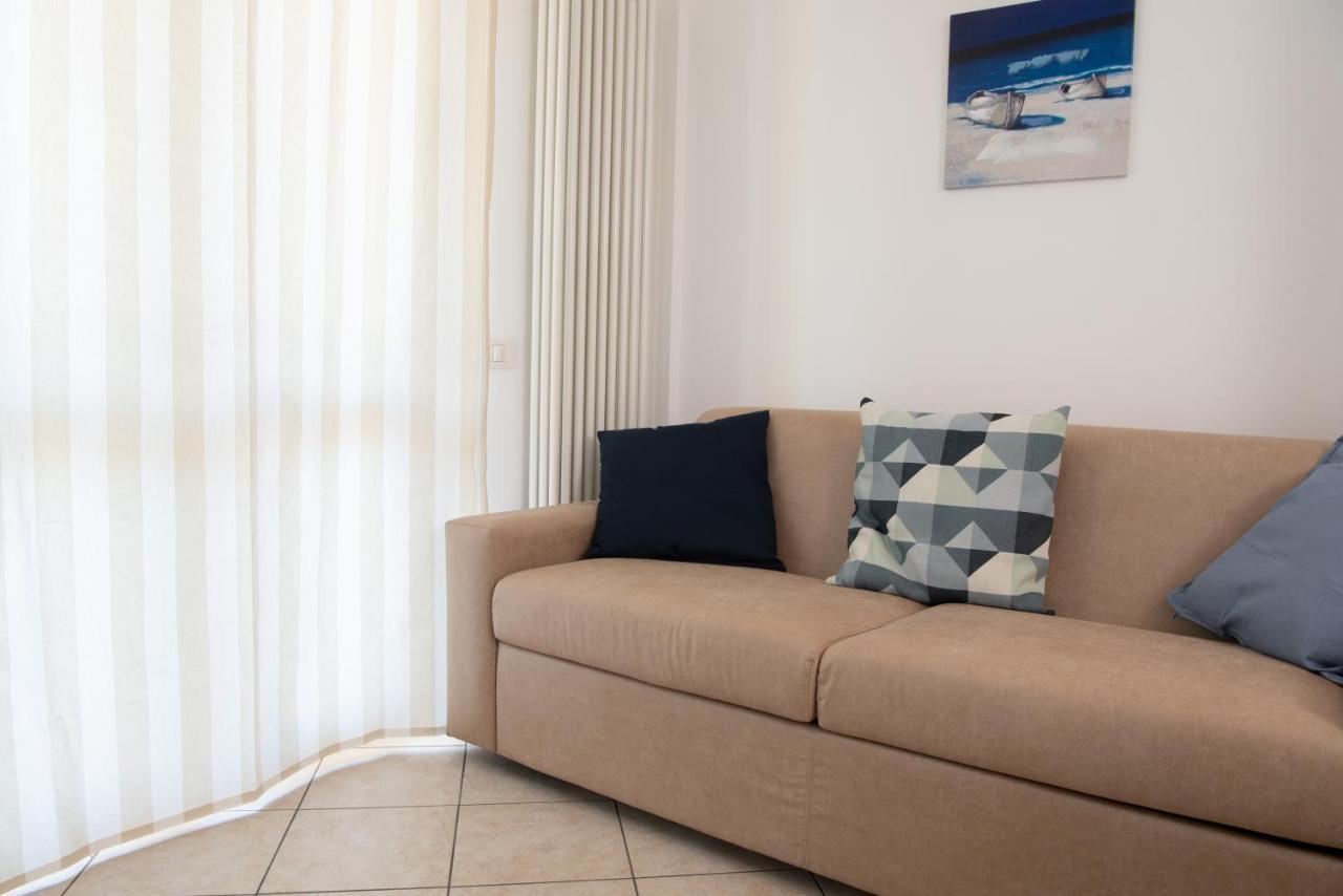 La Perla Blu Apartment ปอร์โต ซันเตลปีดิโอ ภายนอก รูปภาพ